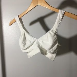 NWOT 30dd 30ddd 32dd 32ddd COMFY Large White Bra